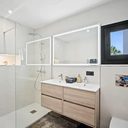 Apartman In The Heart Puerto Banus Luxurious Marbella