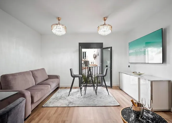 In The Heart Puerto Banus Luxurious Apartman *