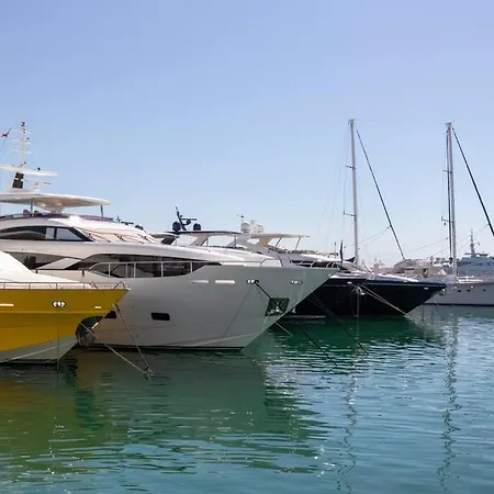 In The Heart Puerto Banus Luxurious Appartamento *