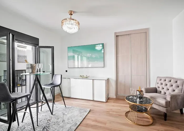 Daire In The Heart Puerto Banus Luxurious Marbella